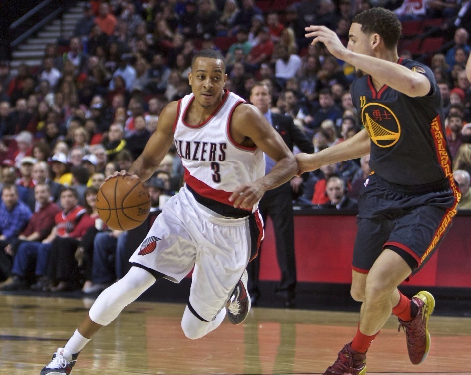 要归功于他 要归功于他