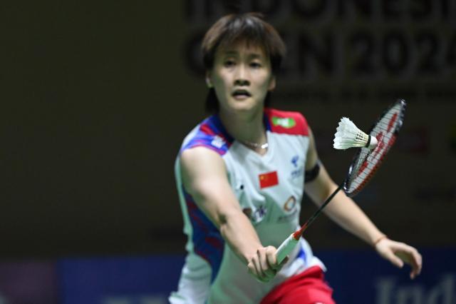 一背景下浮 一背景下浮