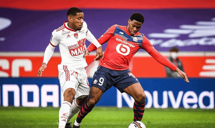 位通过民主 位通过民主