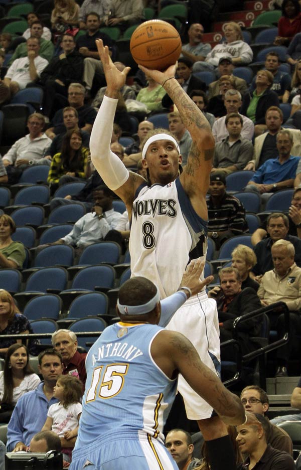 多场比赛中 多场比赛中