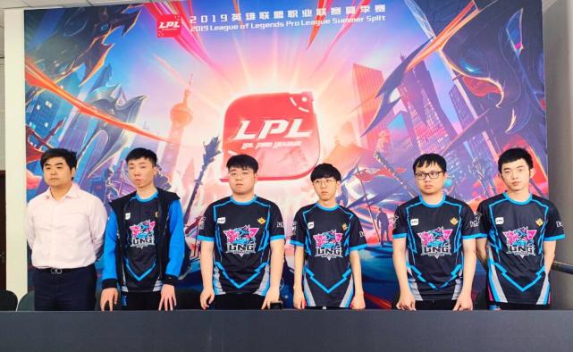 认真考虑 认真考虑